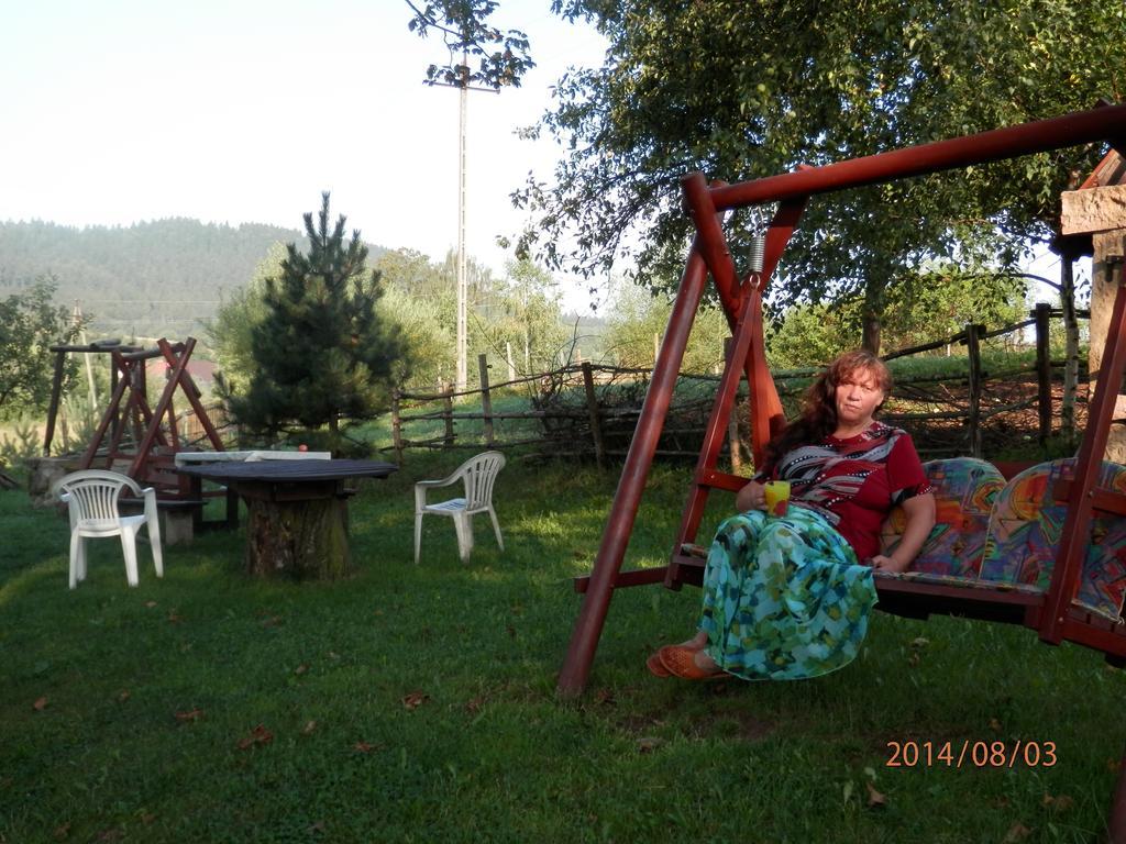 Mieroszow Zagroda Agroturystyczna Wiecha מראה חיצוני תמונה